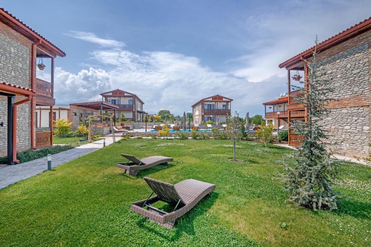 Chateau Mosmieri Hotel & Winery تأيلافي المظهر الخارجي الصورة