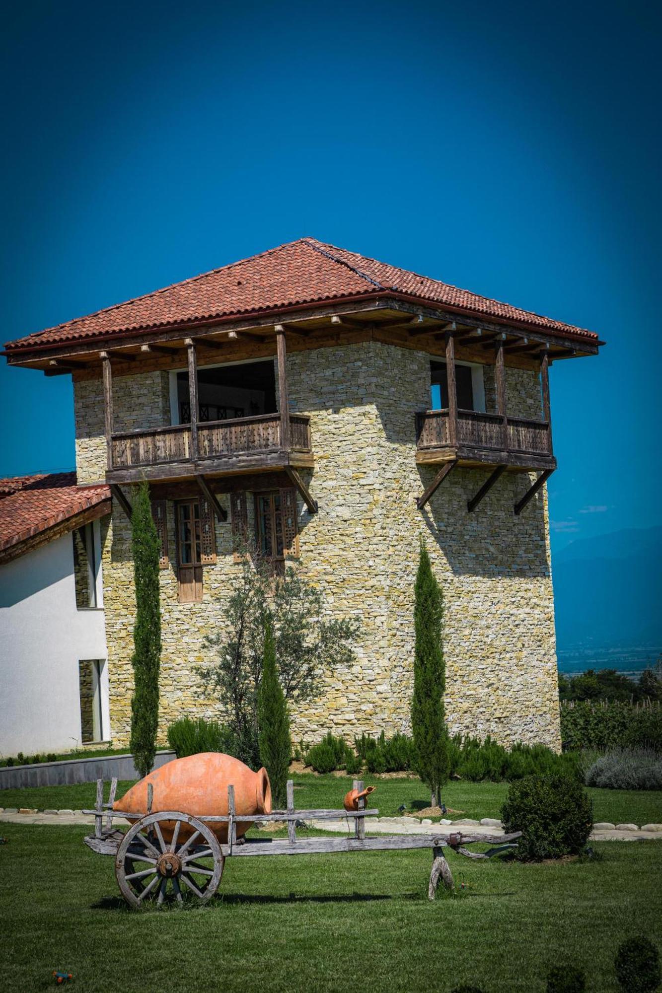 Chateau Mosmieri Hotel & Winery تأيلافي المظهر الخارجي الصورة