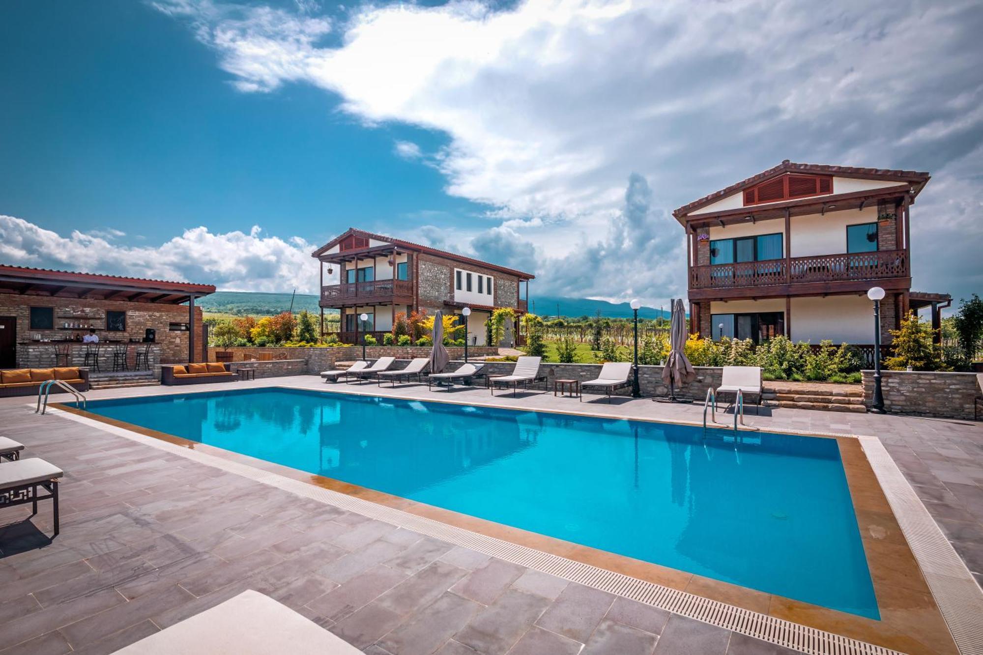 Chateau Mosmieri Hotel & Winery تأيلافي المظهر الخارجي الصورة